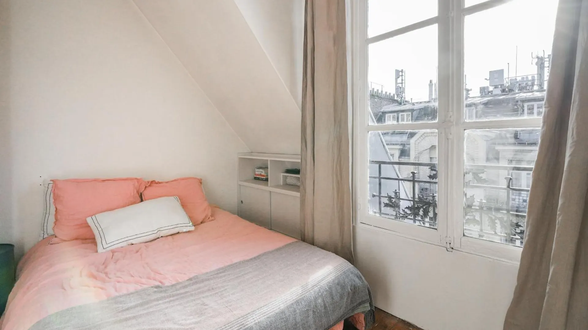 Luxe Appartement Parisien France